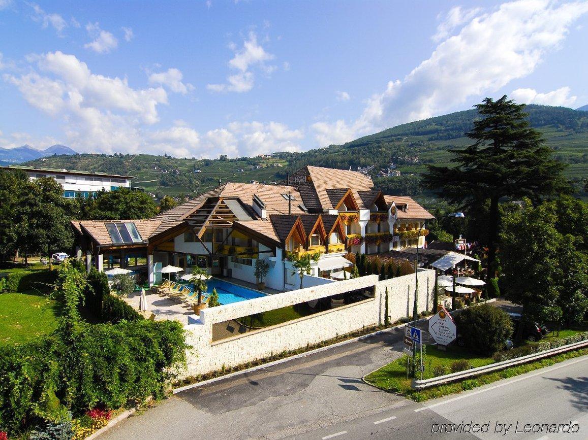 Hotel Loewenhof Bressanone Exterior foto